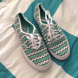 Vans gray and teal chevron